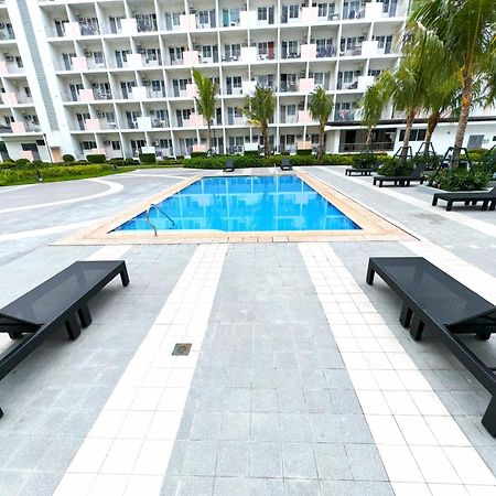 Casa Salcedo - Field Residences Paranaque City ภายนอก รูปภาพ