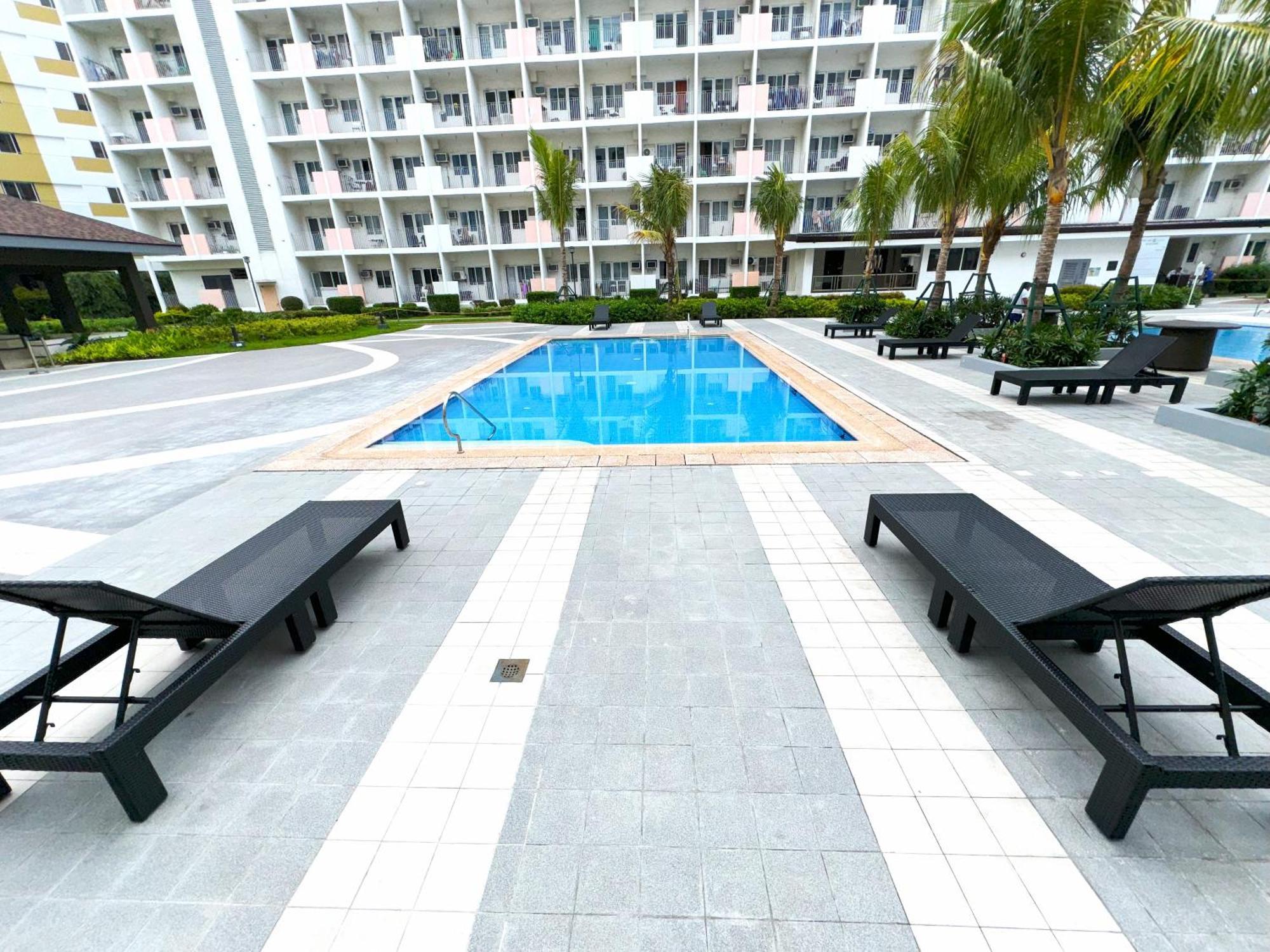 Casa Salcedo - Field Residences Paranaque City ภายนอก รูปภาพ