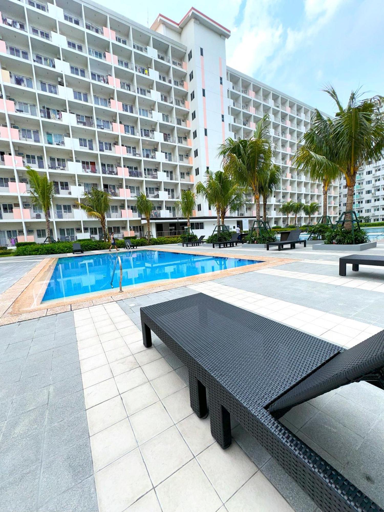Casa Salcedo - Field Residences Paranaque City ภายนอก รูปภาพ
